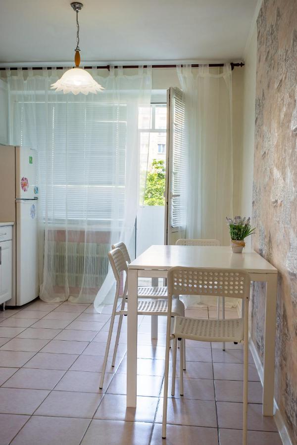 ניקולייב Apartment On Central Avenue-3 Slobodskaya מראה חיצוני תמונה