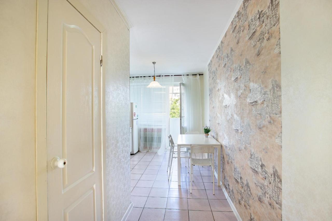 ניקולייב Apartment On Central Avenue-3 Slobodskaya מראה חיצוני תמונה