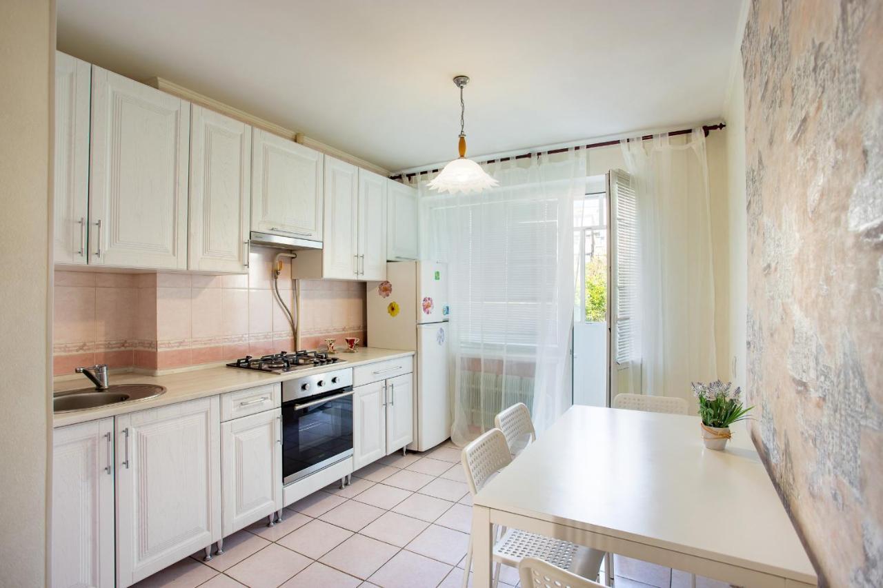 ניקולייב Apartment On Central Avenue-3 Slobodskaya מראה חיצוני תמונה