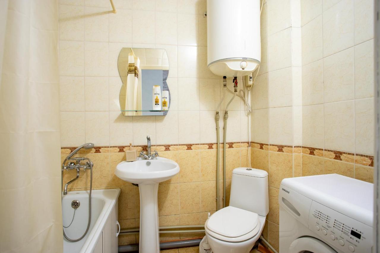 ניקולייב Apartment On Central Avenue-3 Slobodskaya מראה חיצוני תמונה